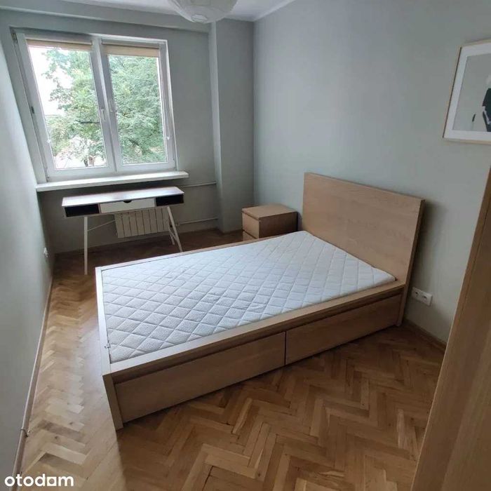 Warszawa - 2 sypialnie + salon. Po remoncie