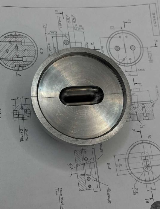 Produkcja części zamiennych. Toczenie/frezowanie. Obróbka metali