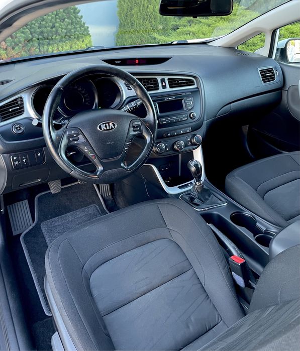 Kia Pro Ceed 2014 1.6 GDI 135km / Podgrzewana kierownica i fotele /