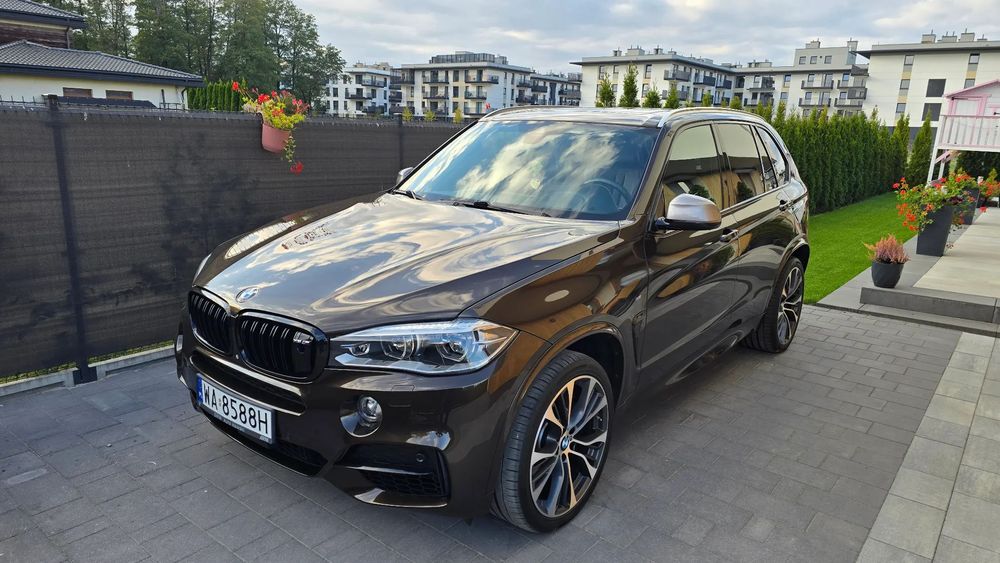 BMW X5 M M50d / INDIVIDUAL / SALON PL / Pyrit Brown/ Night Vision