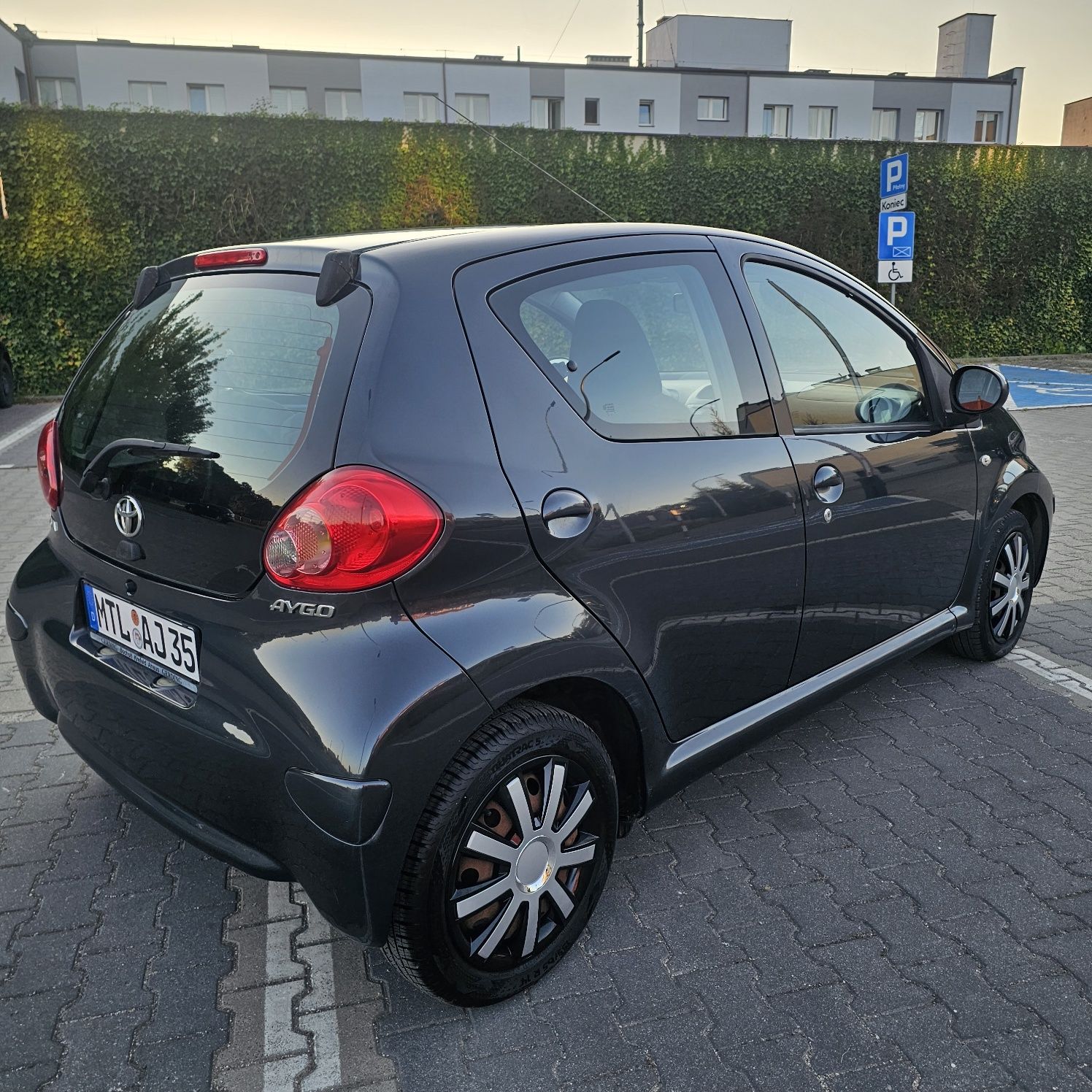 Toyota Aygo Ładny Stan Klima Wspomaganie Sprowadzony