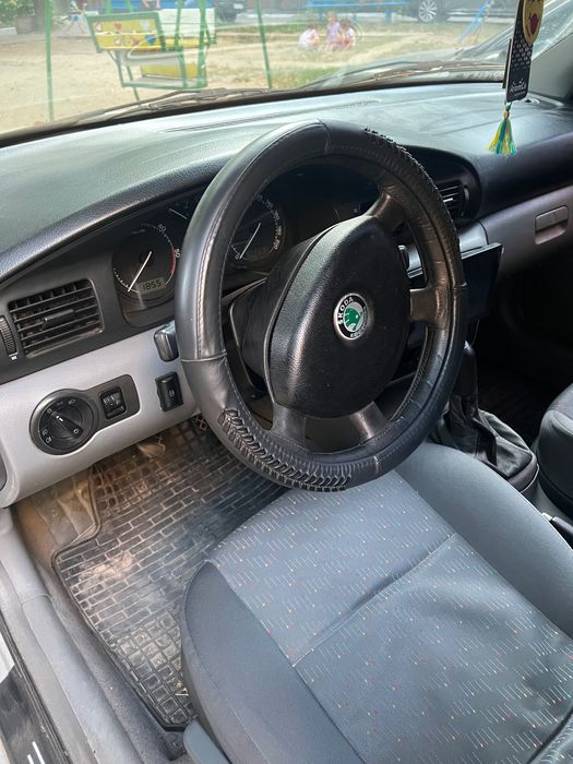 Skoda Oktavia 2001 рік 3700 +торг