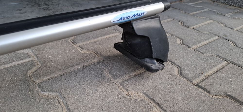 Belki dachowe, bagażnik dachowy Nissan Amlera n16 lift sedan