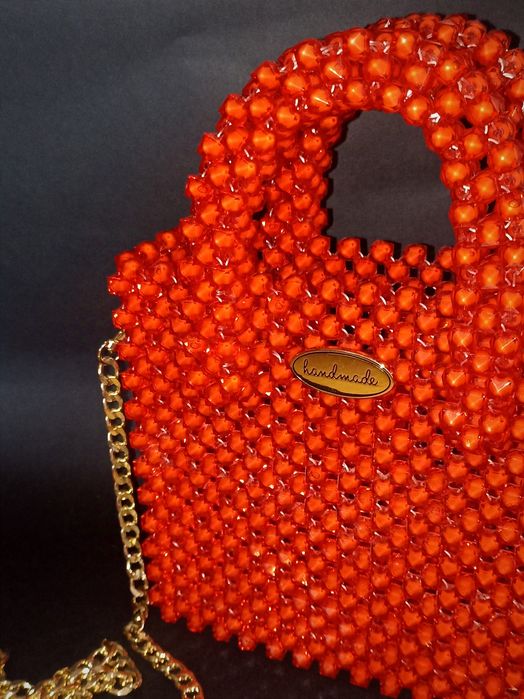 Сумка червона з намистин ручної роботи