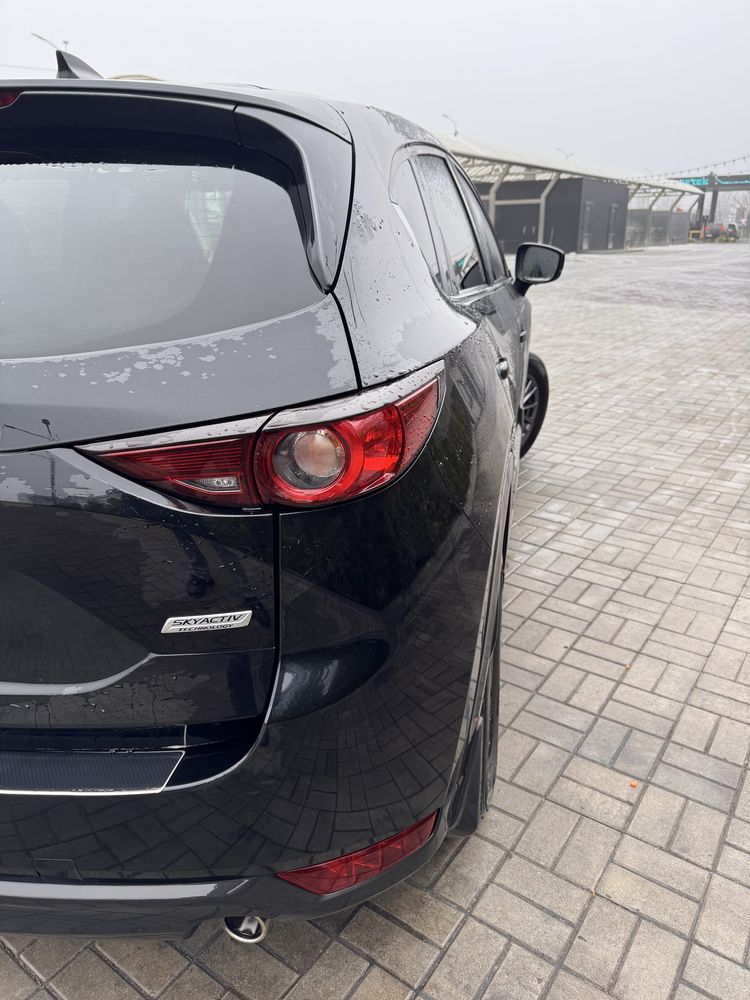 Продам автомобиль Mazda cx-5 2019 год