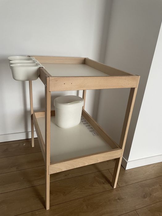Przewijak Ikea dla niemowlaka Ikea