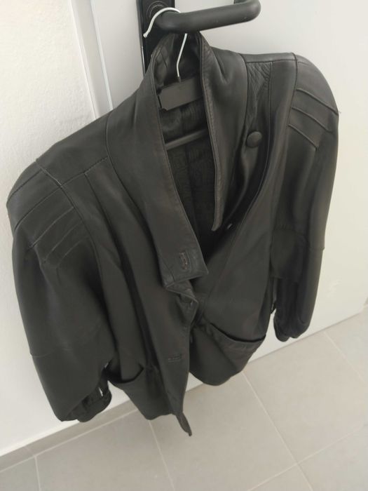 Casaco Pele cor preto mulher