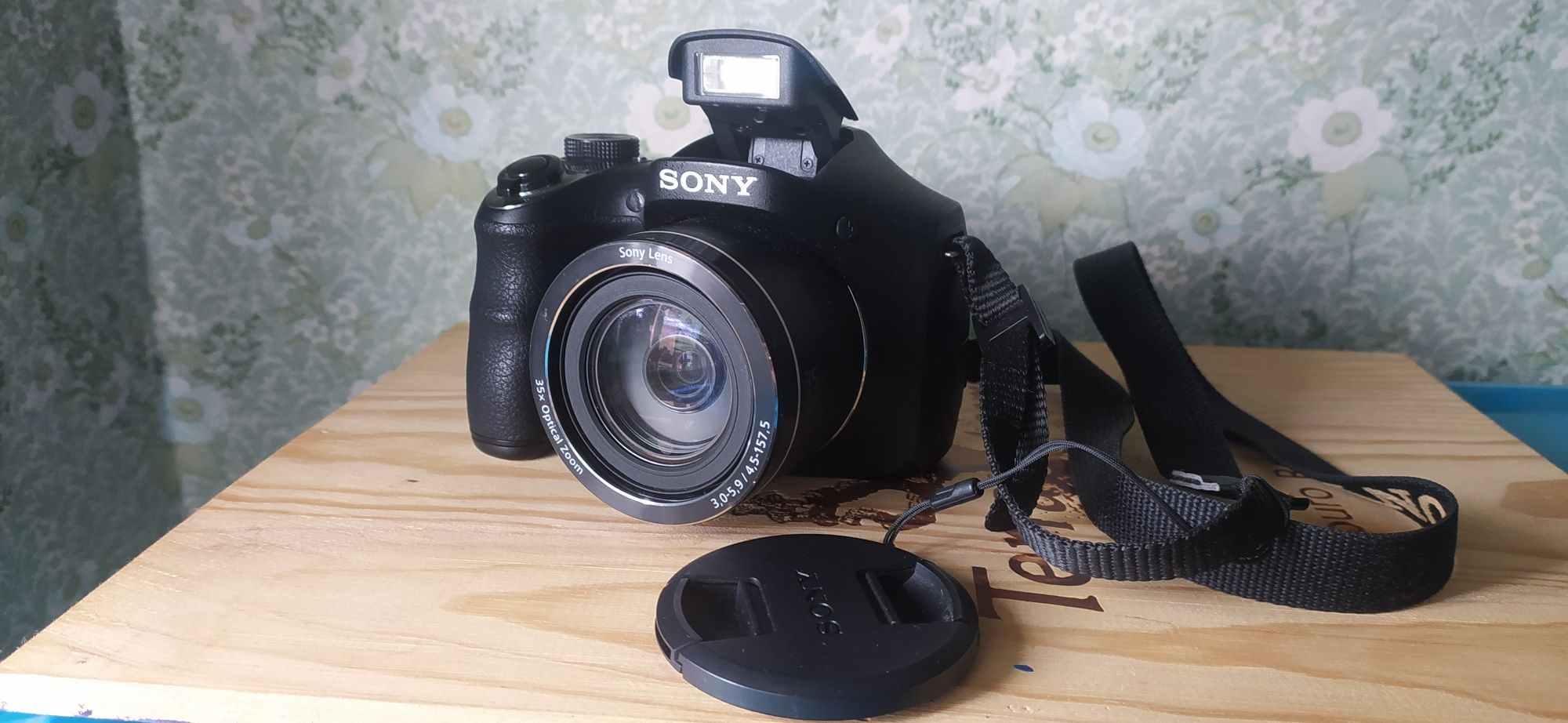 Cyber-shot Sony 20.1 megapixels