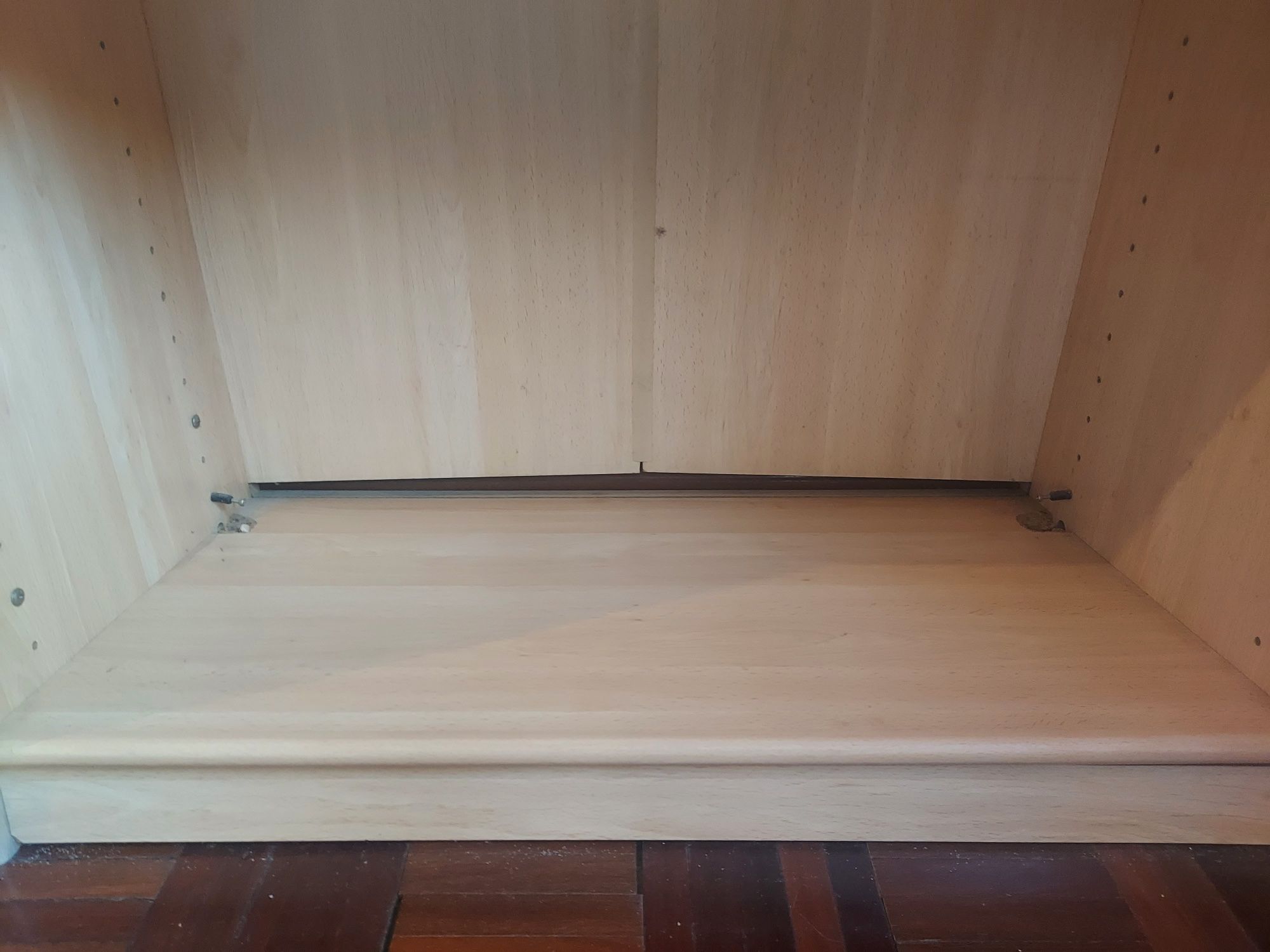 Estantes IKEA altas