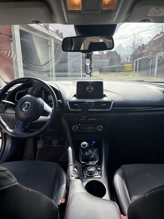 Mazda 3 Lift 2016 rok 1.5 Sky Activ Super Stan Bogate Wyposażenie