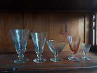 Conjunto de copos de cristal antigo