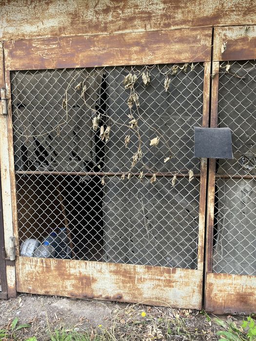 Здається гараж в оренду