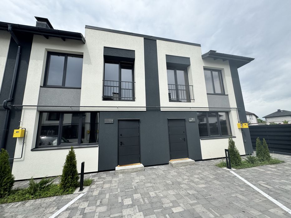 Продається таунхаус в Гатному!