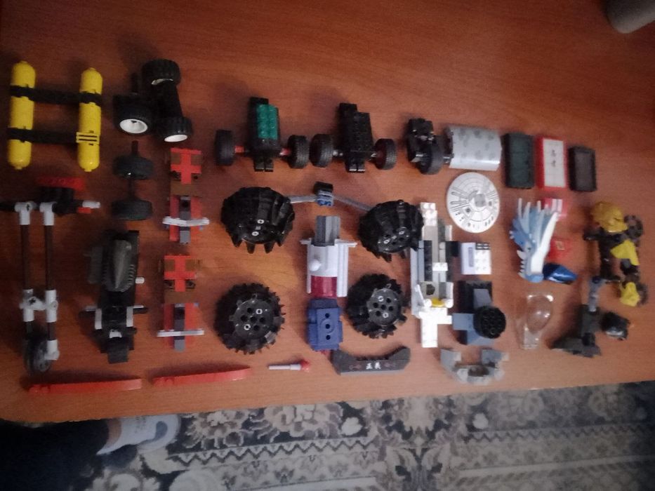 LEGO и детали  инструкции олх отправляем