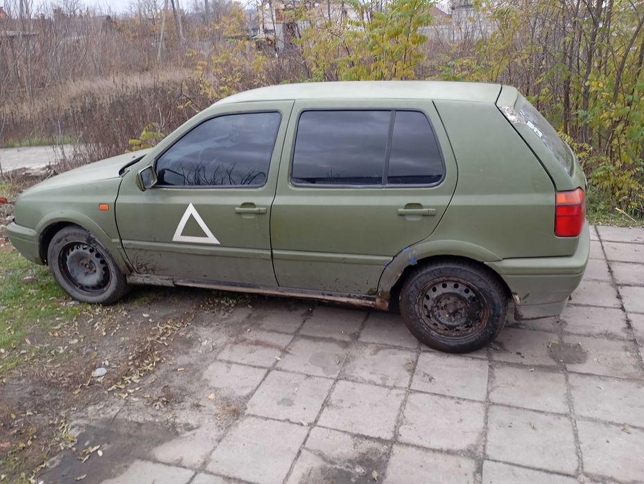 Продам гольфа 3..