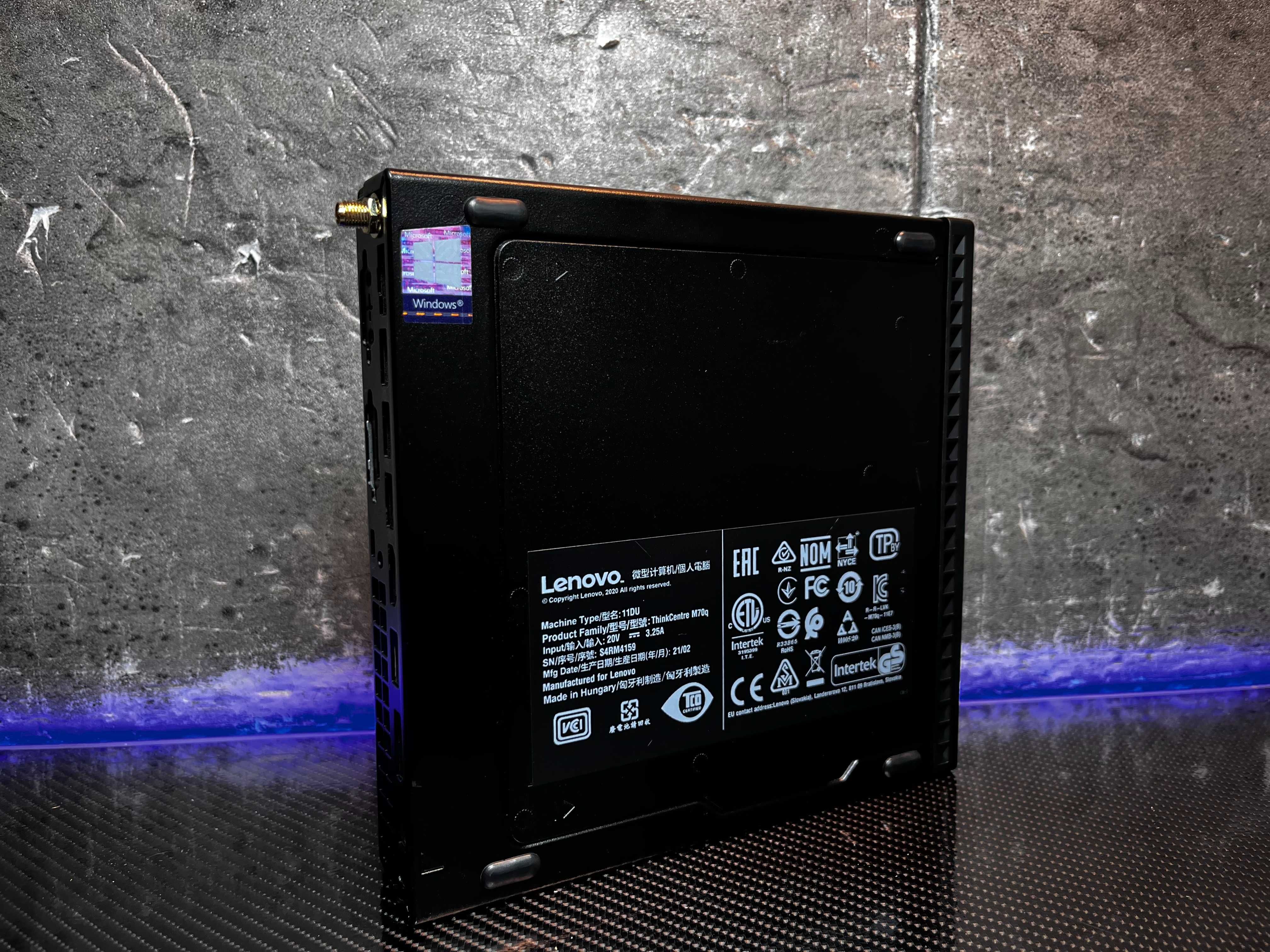 MiniPC Lenovo ThinkCentre M70q | i3-10100T | 16GB | 512GB | WIN 11 PRO