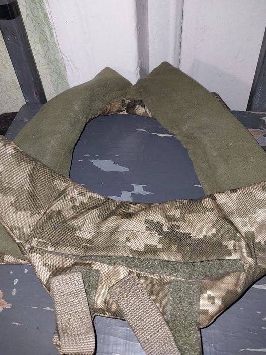 Напашник, захист шиї