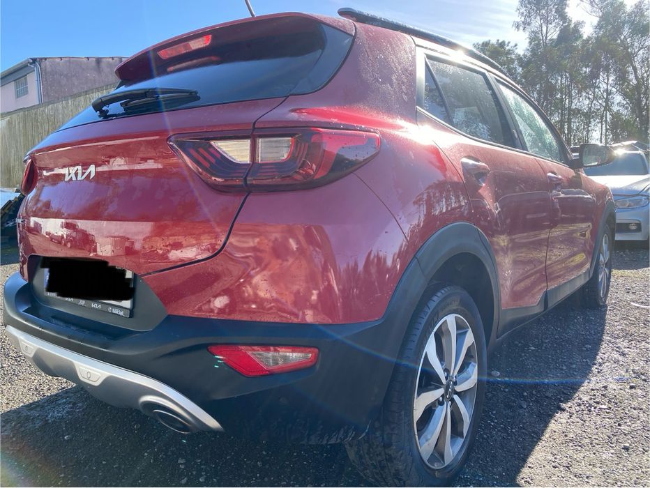 Kia stonic 1.0 turbo 100cv (2022)
