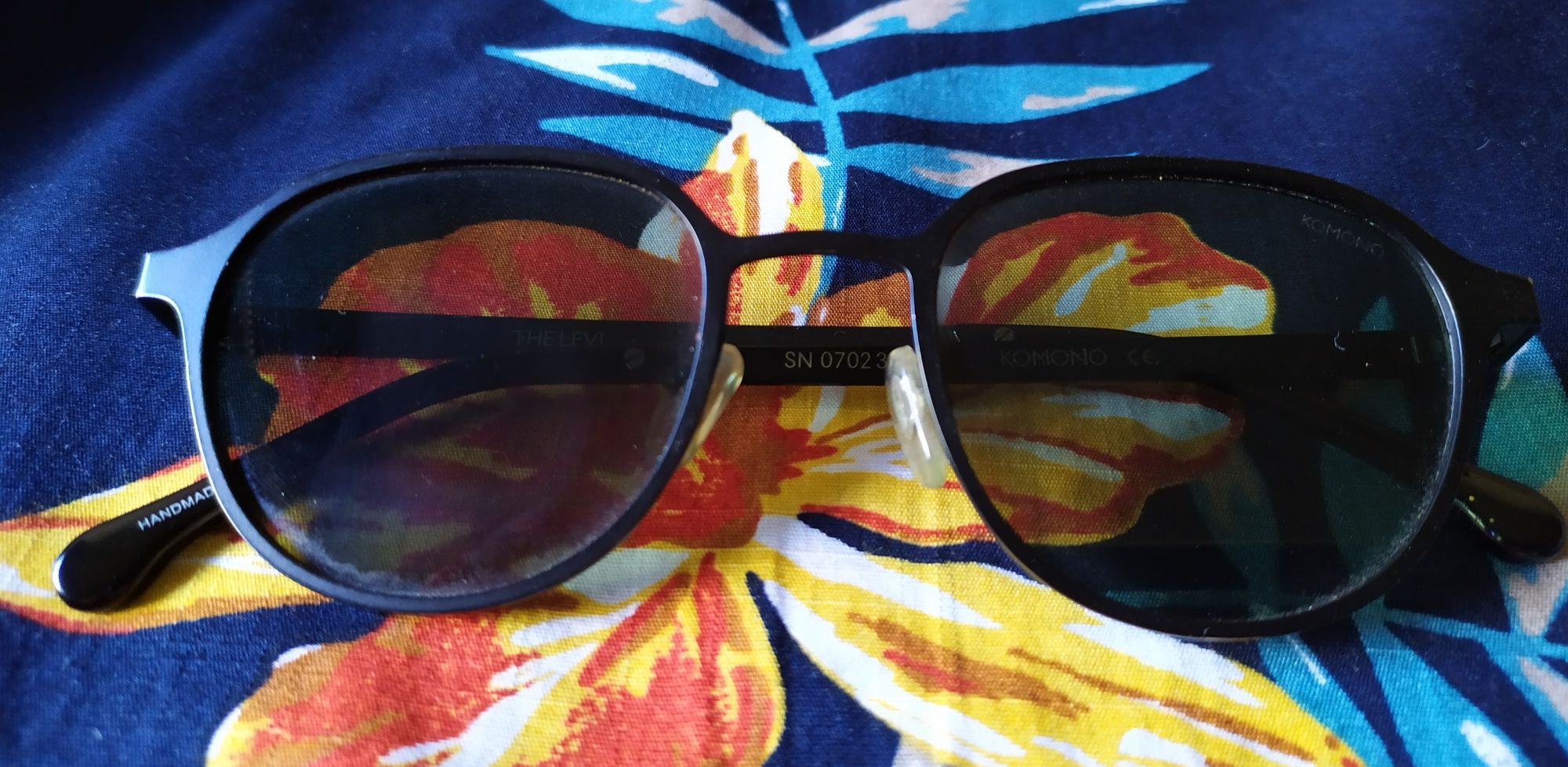 Óculos de sol diversas marcas
