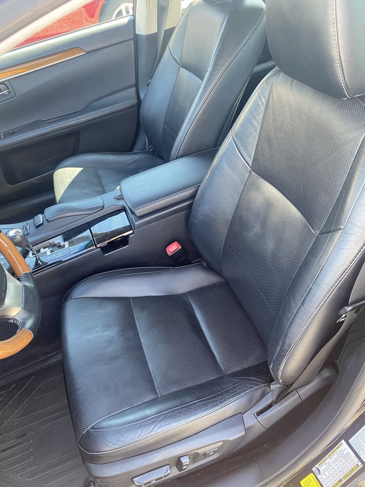 Lexus ES. 300 H  Гібрид 2013 р