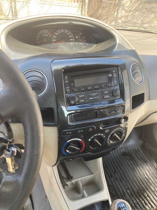 Geely MK 2009 року випуску