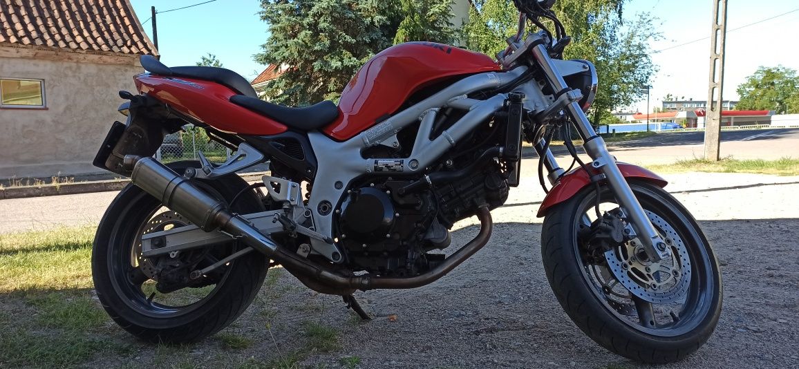 Suzuki SV 650 naked  z 2000 roku zamiana