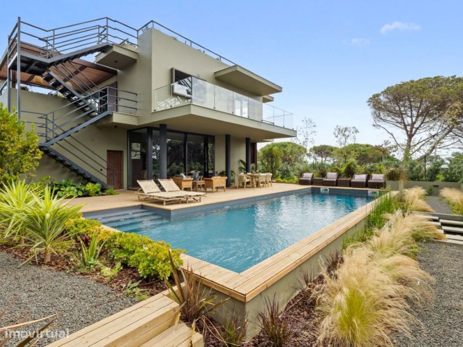 Moradia T3+1 junto à Lagoa de Óbidos e às praias de Peniche com vis...