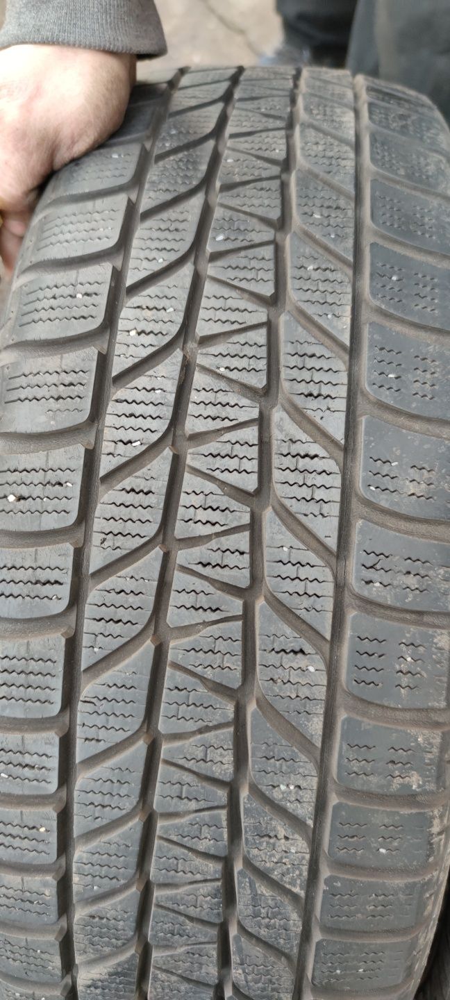 opony zimowe 195x60x16 BRIDGESTONE 2szt 150zl 2011r