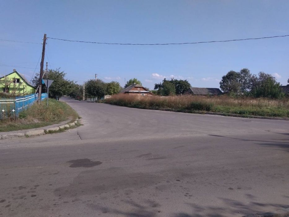 Продам земельну ділянку в м.Устилуг