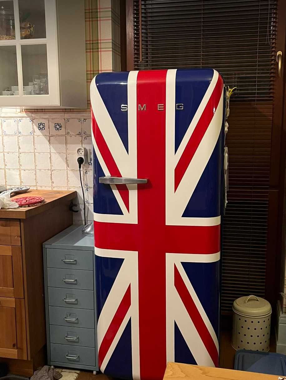 lodówka SMEG  flaga 50's flaga brytyjska  retro design