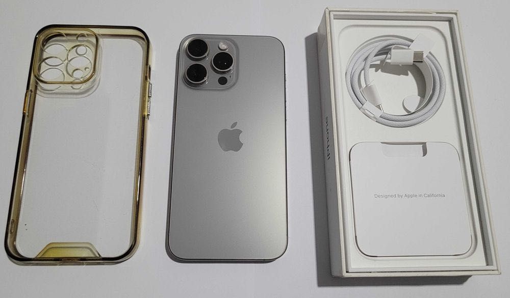 Телефон Apple iPhone 15 Pro Max 256 GB Natural Titanium