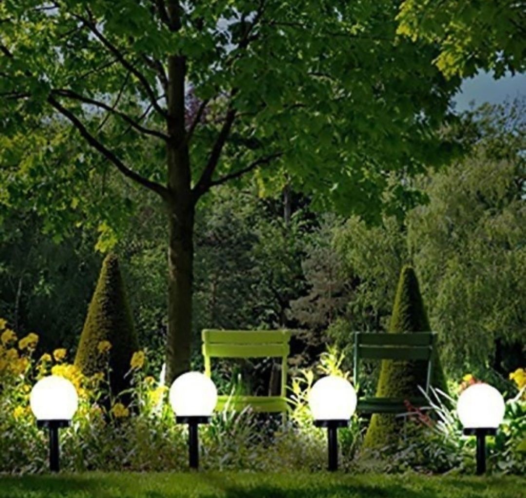 Hit Cenowym!! Zestaw 4 sztuki Lampy solarne ogrodowe WBIJANE do ziemi