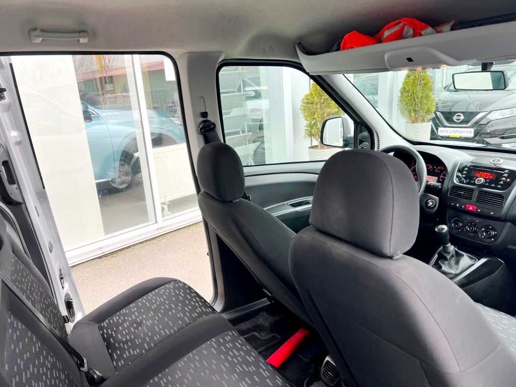 Opel Combo 2016 1.3 MT Diesel Passanger