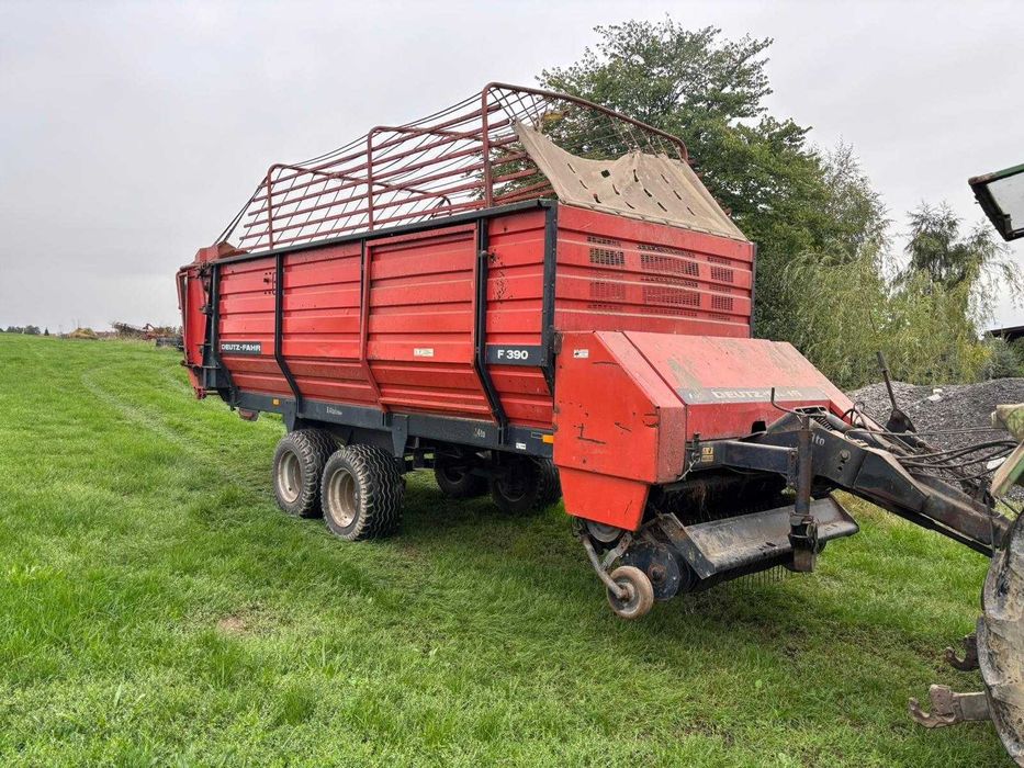 Deutz-Fahr F390 Przyczepa samozbierająca