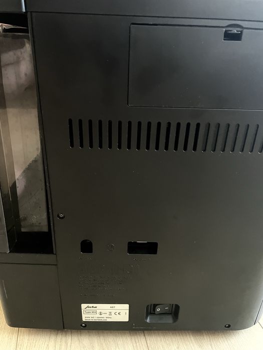 Jura Impressa X9 Win – професійна кавомашина з екраном привезена з ЄС