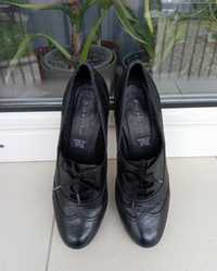 Czarne skórzane buty 5th Avenue, rozmiar 5 (38)