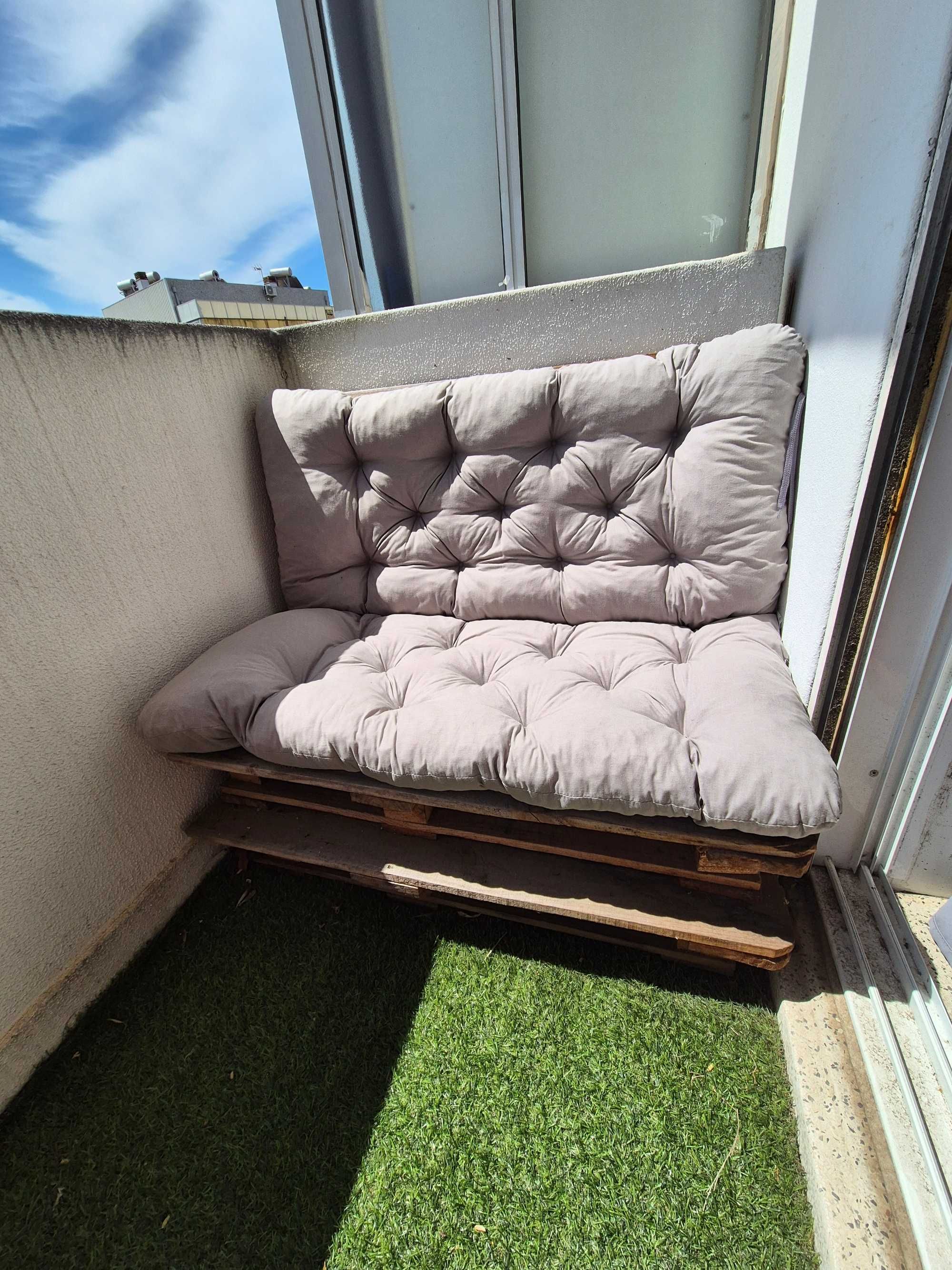 2 sofás de jardim para exterior com 2 almofadas