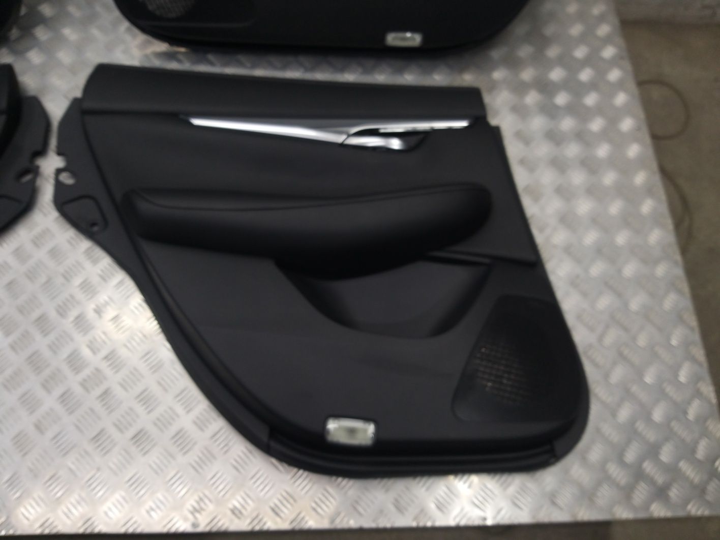 Карти дверей на Infiniti QX50 J55 2019+