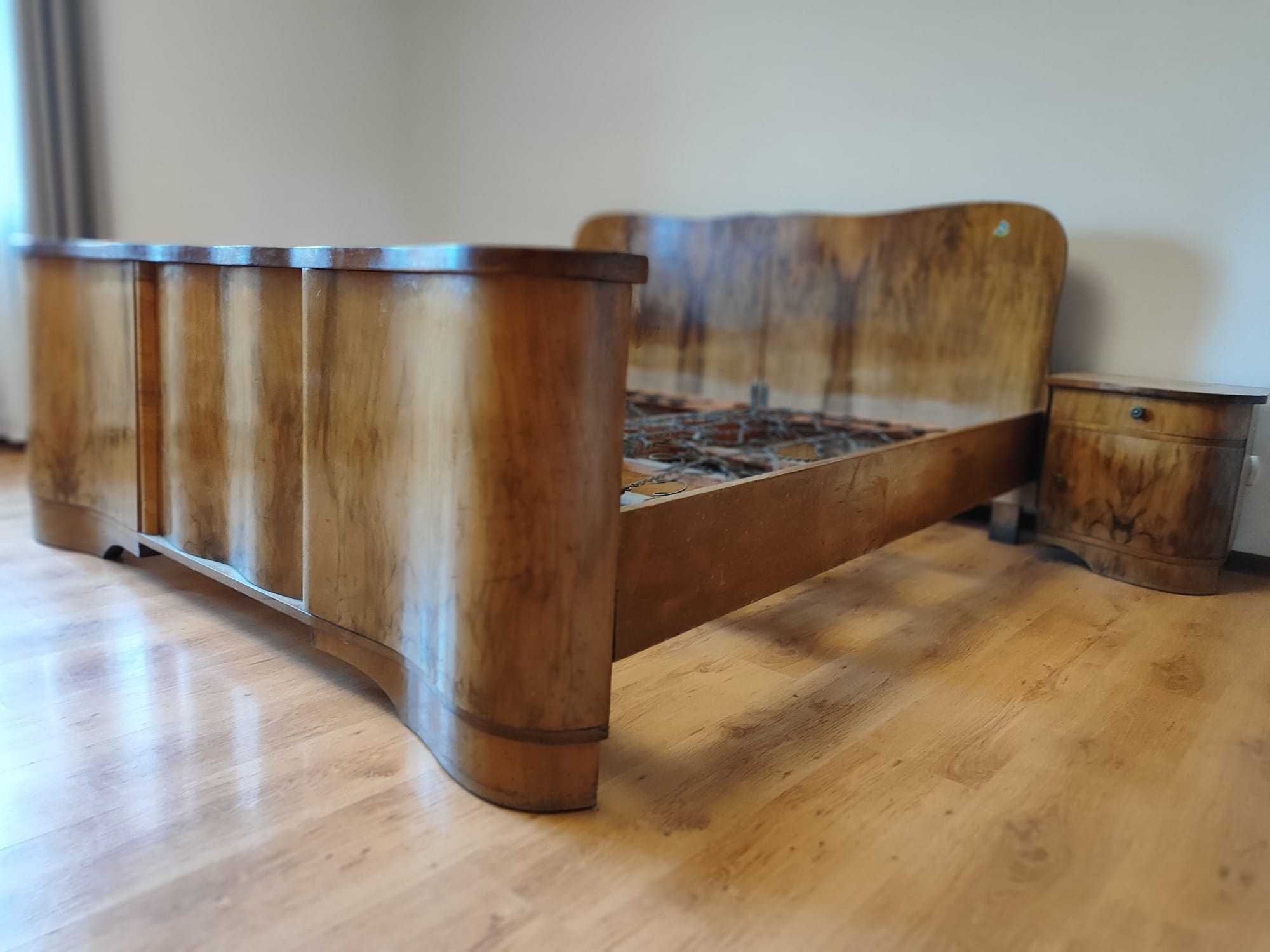 Zestaw starych mebli Szafa Łóżko Szafki nocne Toaletka ANTYK ArtDeco