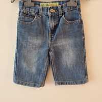 Calção/Bermuda Denim
5-6Anos
116cm
Cintura regulável