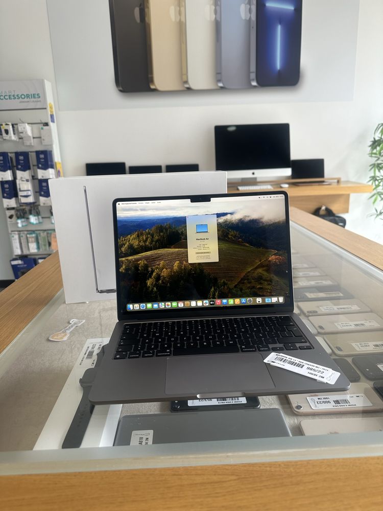 MacBook Air M2 // 256SSD *semi novo