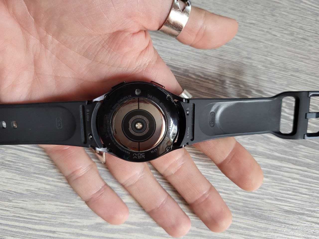 Смарт-годинник Samsung Galaxy Watch 5 40mm