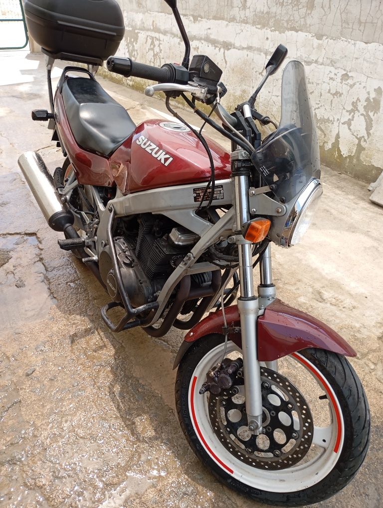 GS 500 e de 1990