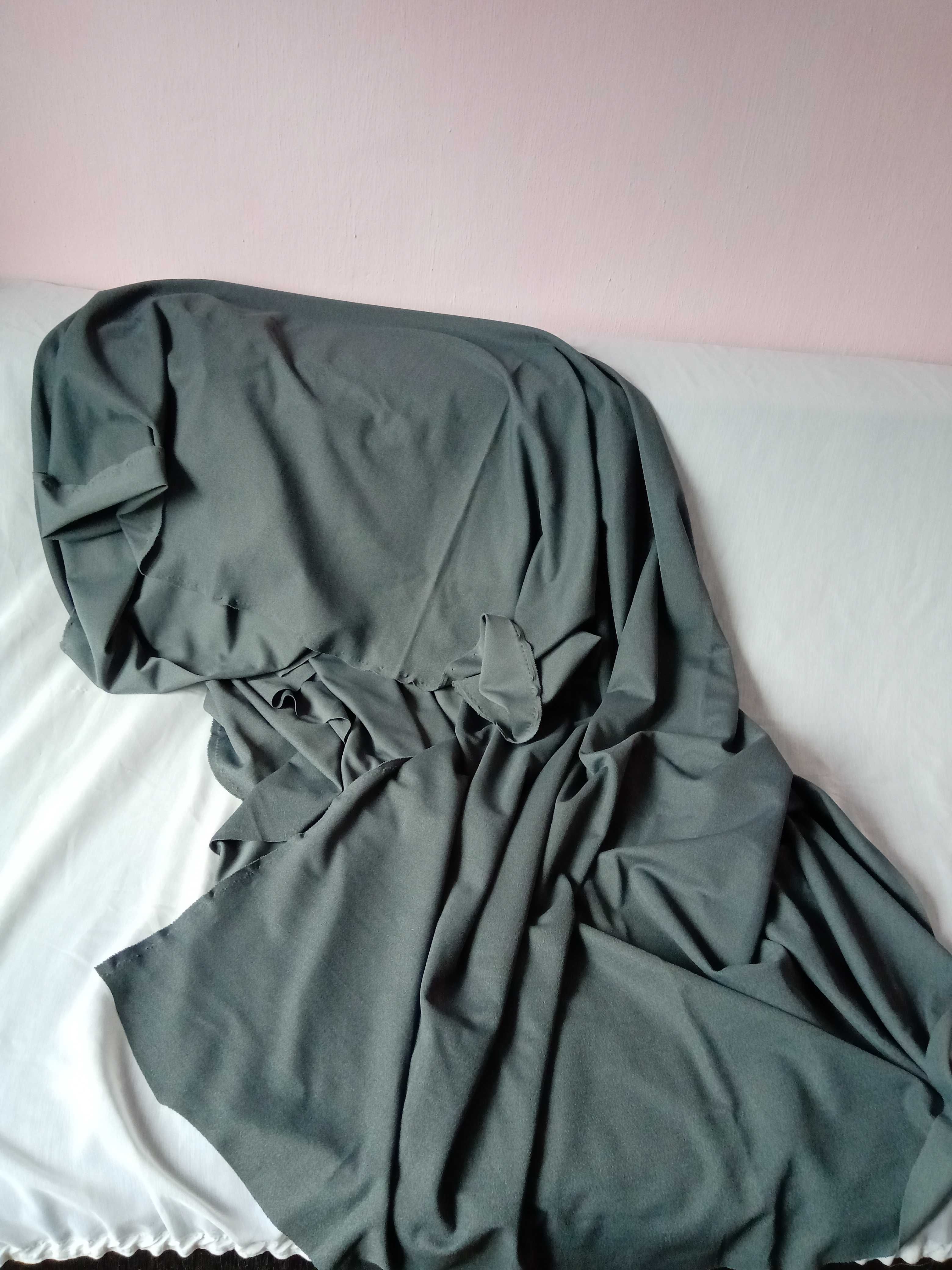 Тканина костюмна, сірого кольору