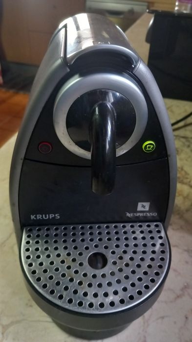 Máquina de café Nespresso _ Krups