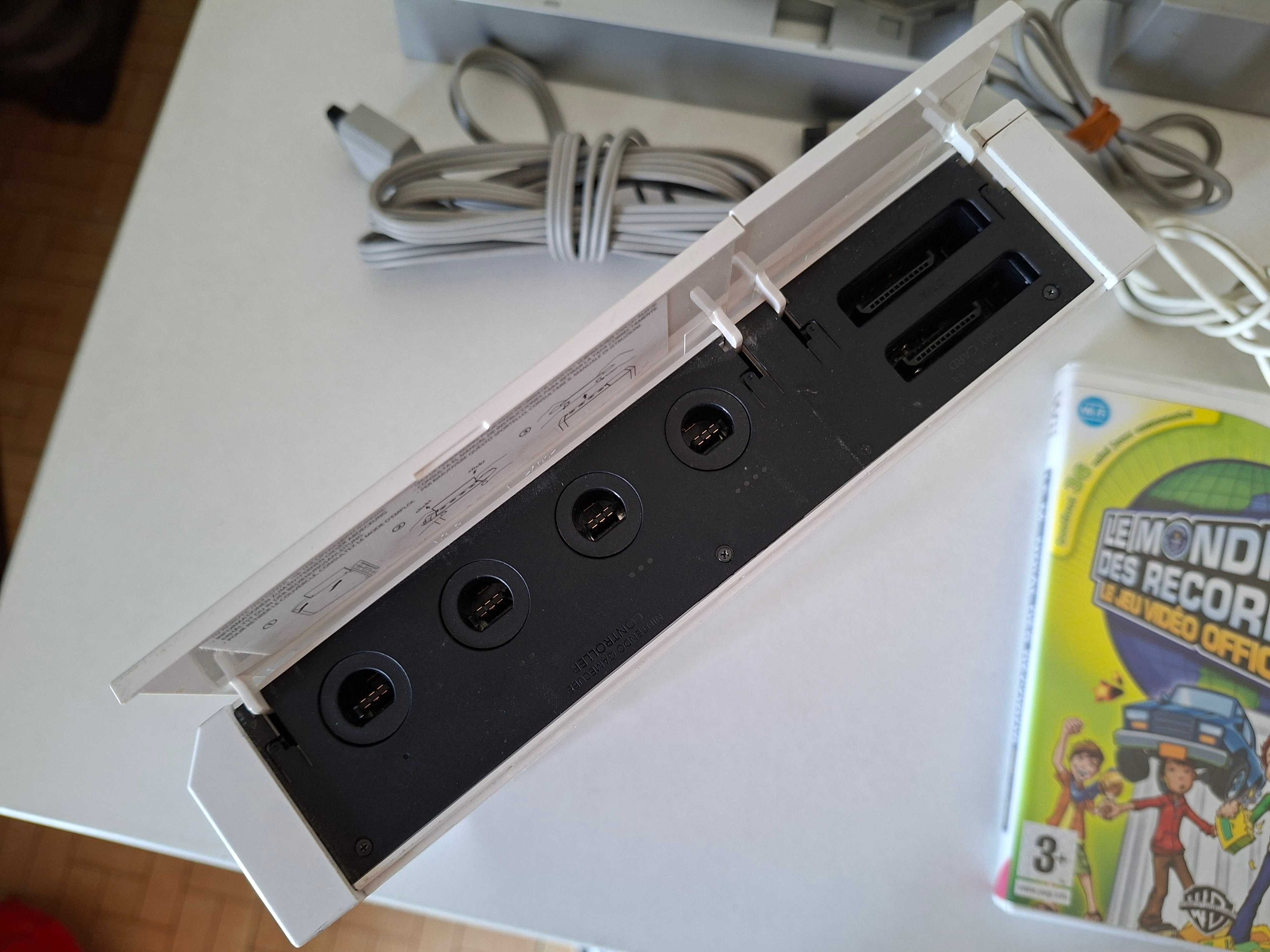 Nintendo Wii Branca 1º Modelo + 1 Comando + 2 jogos *100% Funcional*