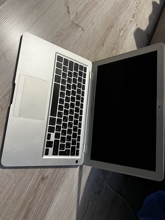 MacBook air a1237,корпус,дисплей,клавиатура на ремонт или запчасти
