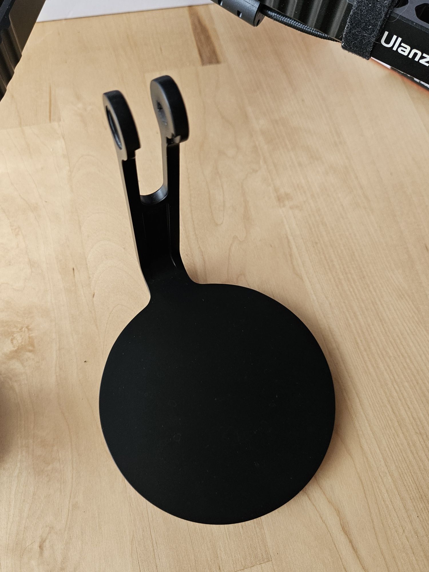 HyperX QuadCast + Ramię Ulanzi LS28 – Profesjonalny zestaw do streamin