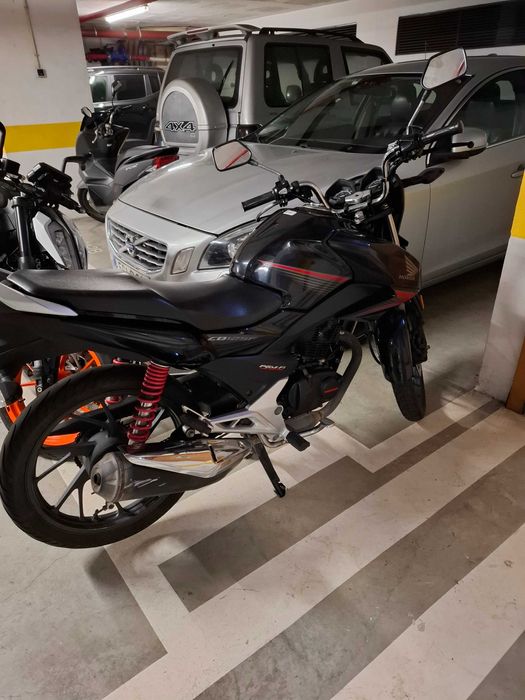 Mota em 2ª mão: Honda CB125F 2017
