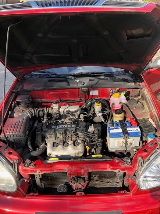 Продам машину DAEWOO LANOS